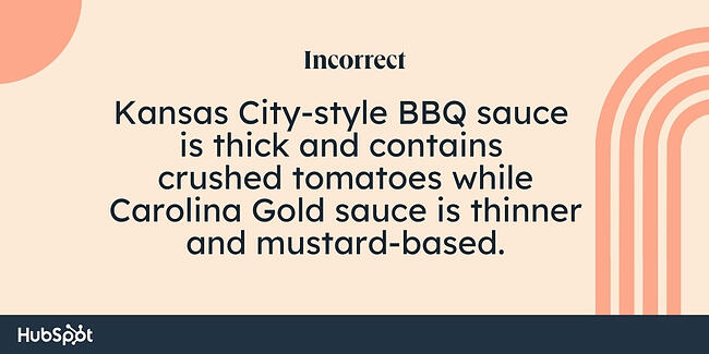 Contoh aturan koma: Saus BBQ gaya Kansas City kental dan berisi tomat yang dihancurkan sementara saus Carolina Gold lebih tipis dan berbahan dasar mustard.