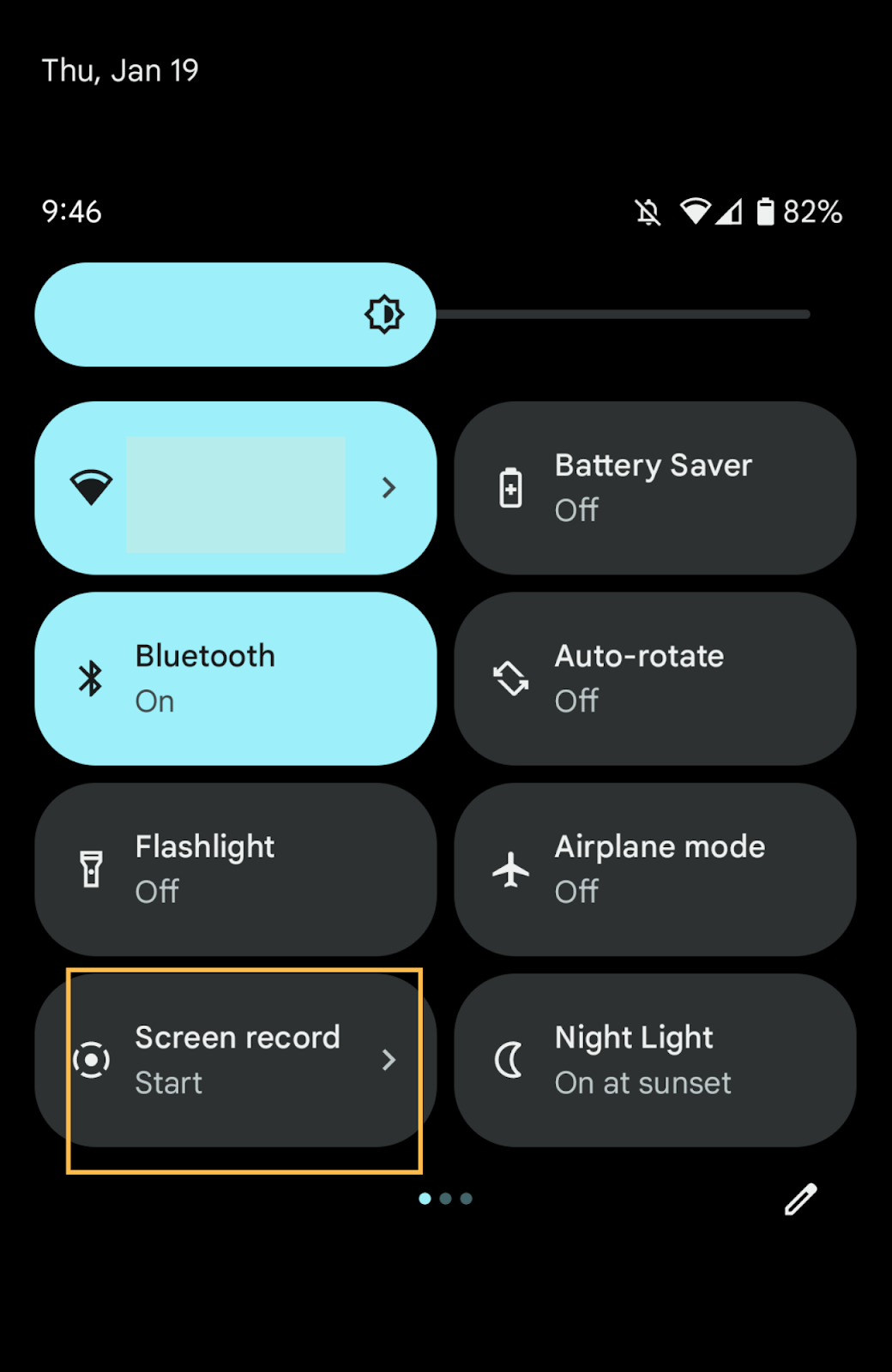 Cara Screen Record di Android: langkah 1 geser ke bawah dari atas layar