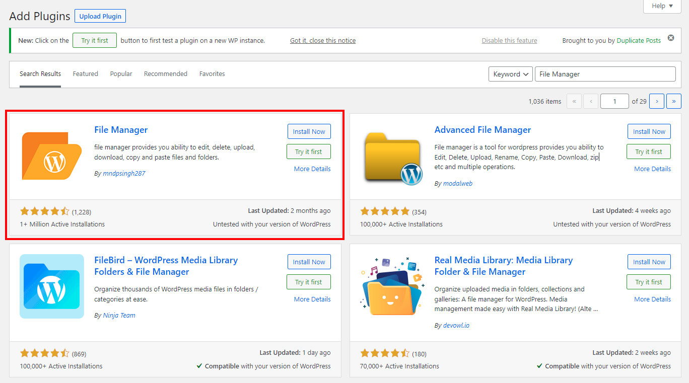 Menemukan dan menginstal plugin File Manager di dalam WordPress.